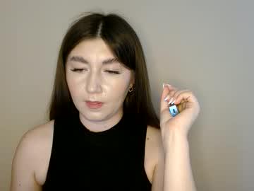 Watch evachaturbatte performing live on BoomCams free cam network