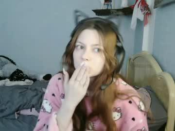 Watch evelinamercer performing live on BoomCams free cam network
