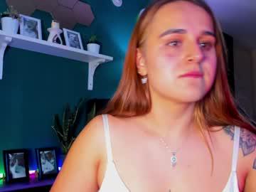 Watch evy_orange1 performing live on BoomCams free cam network