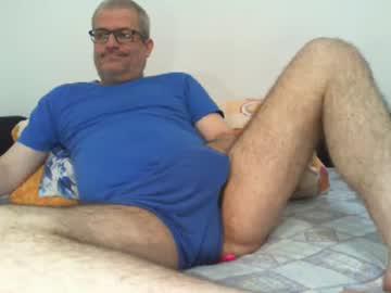 Watch eyes12 performing live on BoomCams free cam network