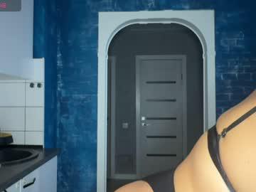 Watch eyesliketheocean performing live on BoomCams free cam network