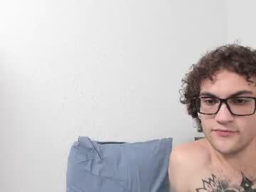 Watch fame_girl performing live on BoomCams free cam network