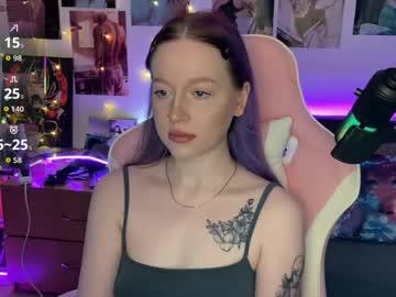 Watch fantasy_lisa performing live on BoomCams free cam network