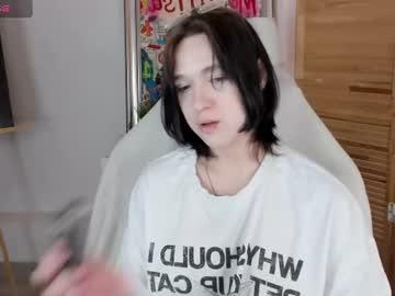 Watch fiamoory performing live on BoomCams free cam network