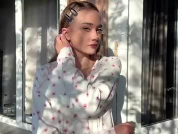 Watch fidelagrantz performing live on BoomCams free cam network