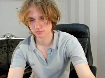 Watch finnbev performing live on BoomCams free cam network