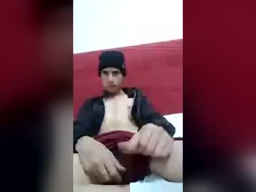 Watch flaviomadrid_ performing live on BoomCams free cam network
