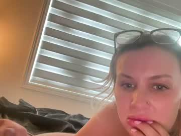Watch flirtfaco performing live on BoomCams free cam network