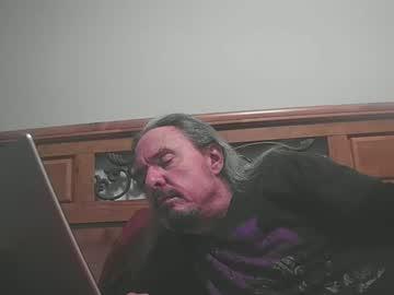 Watch fountainofcumxix performing live on BoomCams free cam network
