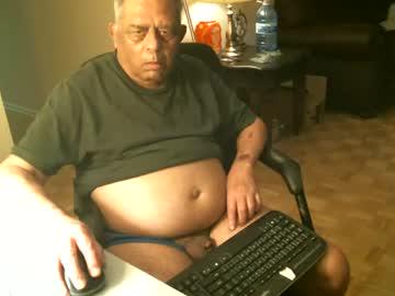 Watch fredthetiger performing live on BoomCams free cam network