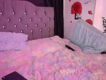 Watch frey_dominik18 performing live on BoomCams free cam network