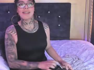 Watch gahia_thompson performing live on BoomCams free cam network