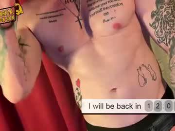Watch gerard_finbar performing live on BoomCams free cam network
