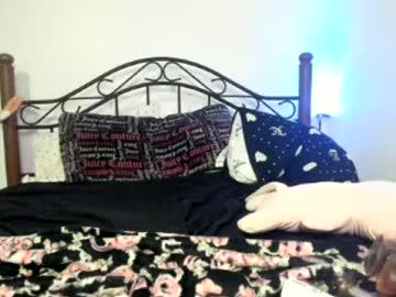 Watch gigiwithbenefits performing live on BoomCams free cam network