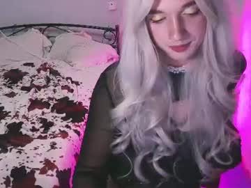 Watch gina_rose_ts performing live on BoomCams free cam network