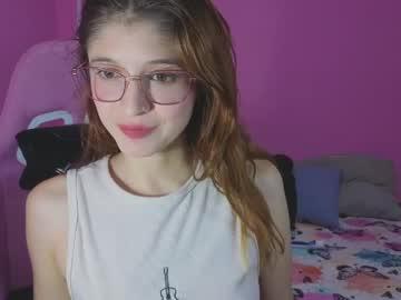 Watch giseselle performing live on BoomCams free cam network