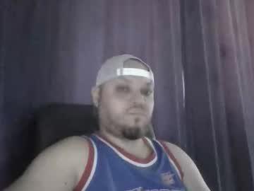 Watch glusgan performing live on BoomCams free cam network