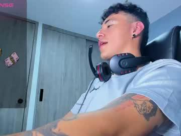 Watch good_sheep performing live on BoomCams free cam network