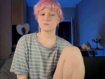 Watch gregory_byyrd performing live on BoomCams free cam network