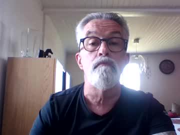 Watch grybear60 performing live on BoomCams free cam network
