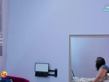 Watch haileystonei performing live on BoomCams free cam network
