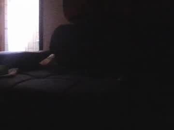 Watch hairy_pussy702282 performing live on BoomCams free cam network