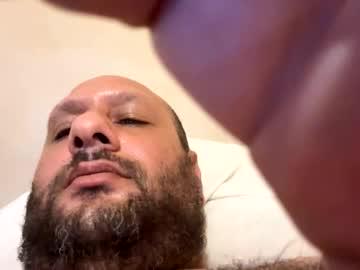 Watch hak33300 performing live on BoomCams free cam network