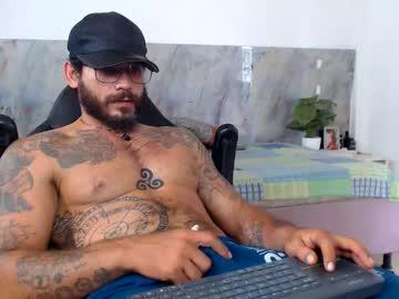 Watch hanz_col performing live on BoomCams free cam network