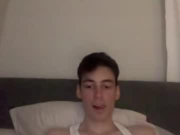 Watch harambe192 performing live on BoomCams free cam network
