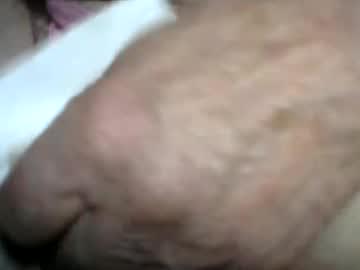 Watch hardtobeat123 performing live on BoomCams free cam network