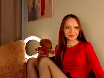 Watch helemjohnson performing live on BoomCams free cam network