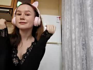 Watch helenehoffmann performing live on BoomCams free cam network