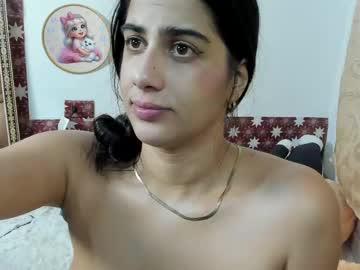 Watch hellen_garcia performing live on BoomCams free cam network