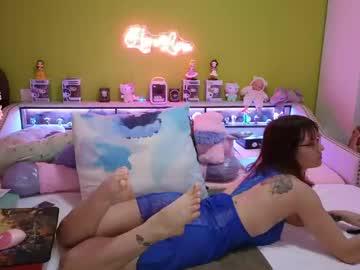 Watch heraluna_ performing live on BoomCams free cam network