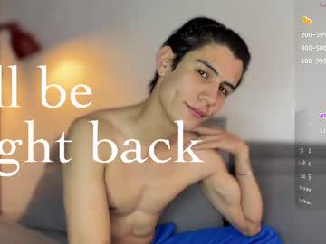 Watch hey_cesard performing live on BoomCams free cam network
