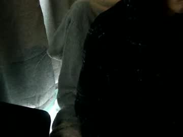 Watch hghdea performing live on BoomCams free cam network