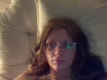 Watch hollyb__ performing live on BoomCams free cam network