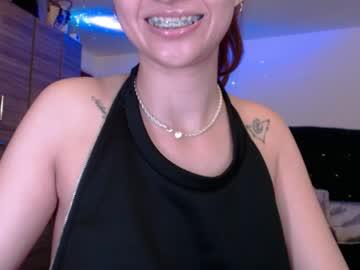 Watch holy_julii performing live on BoomCams free cam network