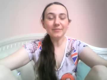 Watch hootloove69 performing live on BoomCams free cam network