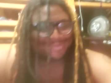 Watch hosemdawneyjr performing live on BoomCams free cam network
