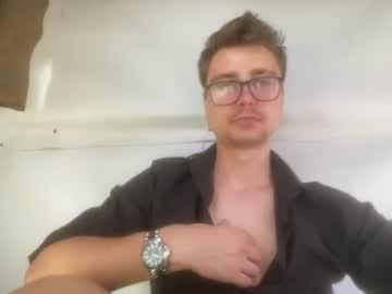 Watch hotgentleman_3003 performing live on BoomCams free cam network