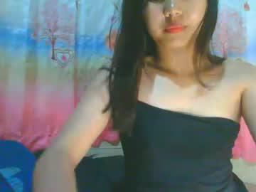 Watch hottie_shanee performing live on BoomCams free cam network