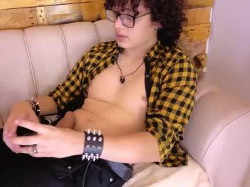 Watch hotu_69 performing live on BoomCams free cam network