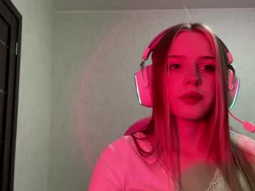 Watch hrxxccvex performing live on BoomCams free cam network