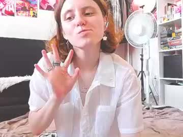 Watch hua_lian performing live on BoomCams free cam network