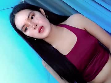 Watch hugecockyanny performing live on BoomCams free cam network