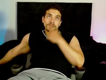 Watch ian_davis performing live on BoomCams free cam network