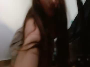 Watch im_roux performing live on BoomCams free cam network