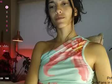 Watch innocentlatiina performing live on BoomCams free cam network