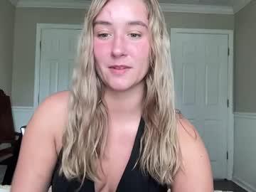Watch irispink1 performing live on BoomCams free cam network